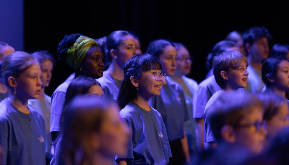 Enfants chantant