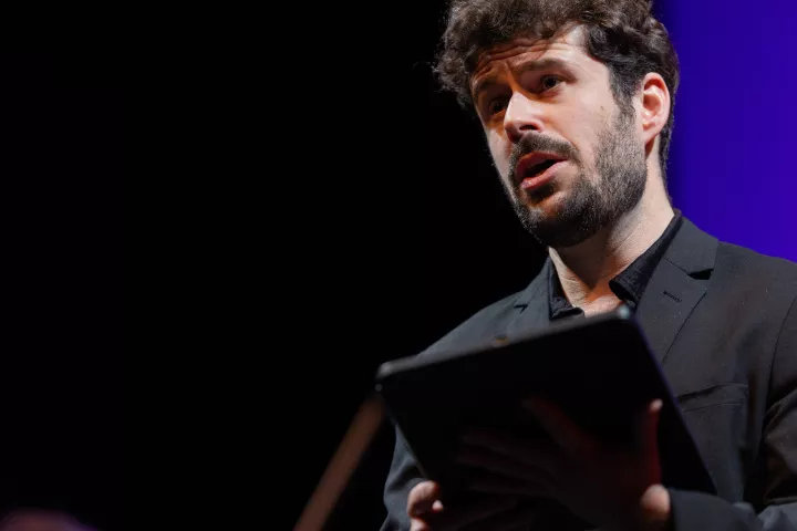 La Résurrection - Paul Antoine Bénos Djian La Résurrection - Paul Antoine Bénos Djian